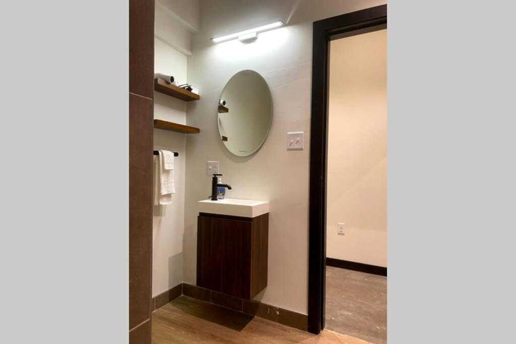 3E-Spacious 2 Bedroom In Oakland, Sleeps 8 Πίτσμπουργκ Εξωτερικό φωτογραφία